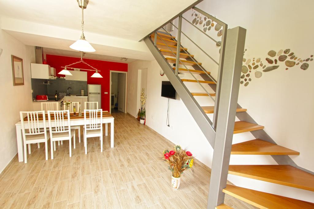 Apartments Maligoj Толмин Стая снимка