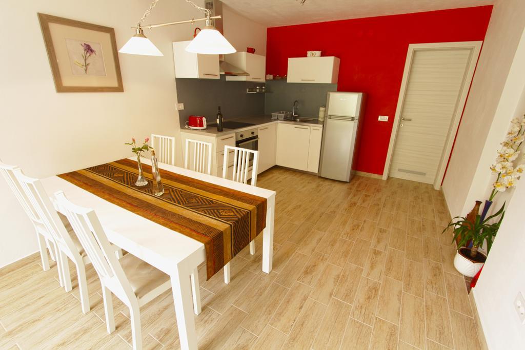 Apartments Maligoj Толмин Стая снимка